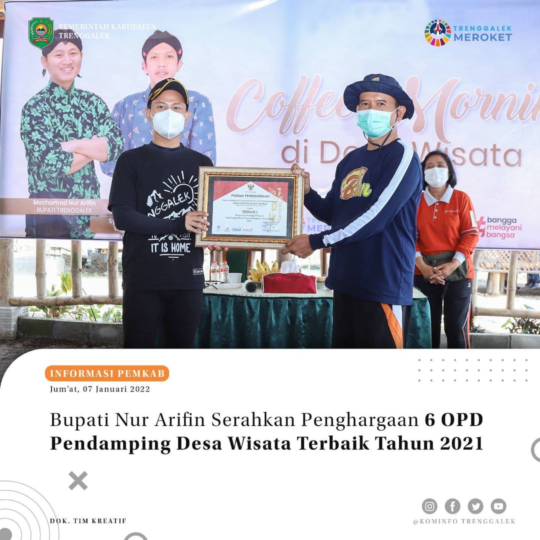 Bupati Nur Arifin Serahkan Penghargaan 6 OPD Pendamping Desa Wisata Terbaik Tahun 2021
